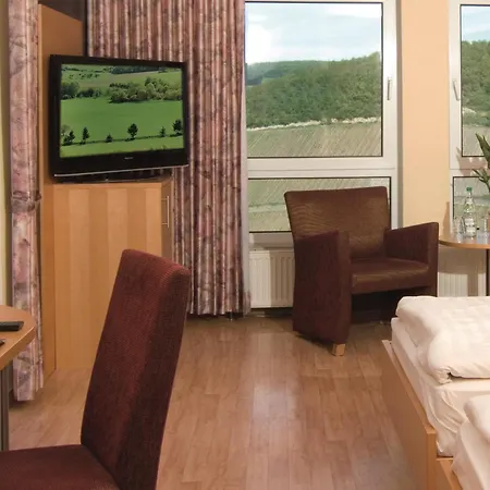Burg-hotel 3*