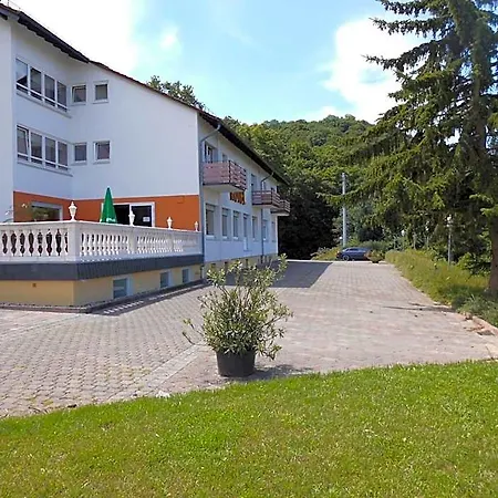 Burg-hotel Hotel Obermoschel