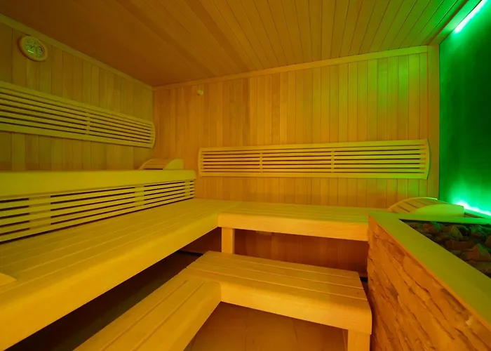 Burg-hotel Hotel Obermoschel