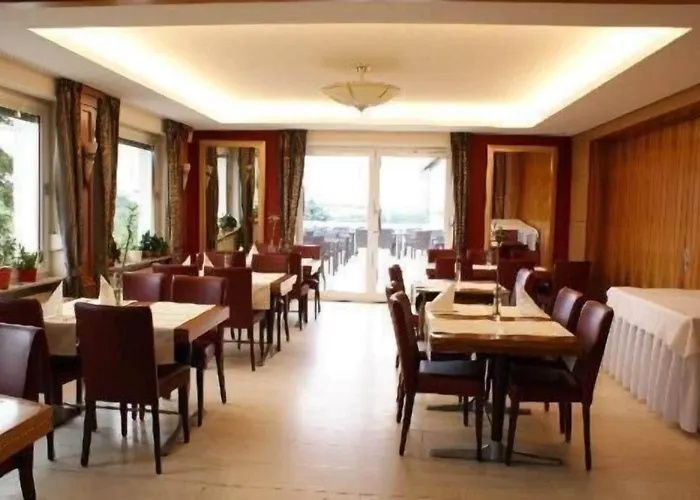 Burg-hotel 3* Obermoschel