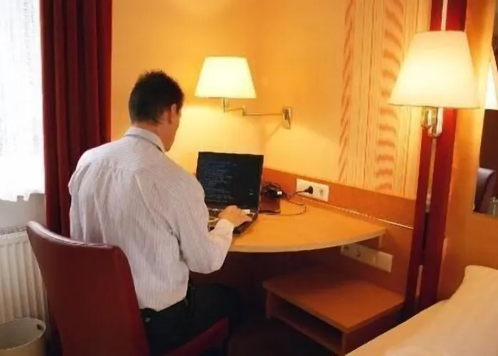 Burg-hotel 3* Obermoschel